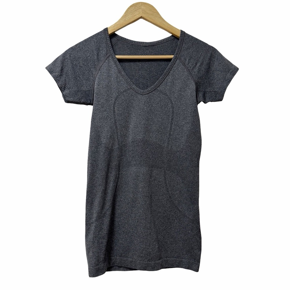 Lululemon Run Swiftly Tech Short Sleeve Shirt Womens Size 4 Gray Active Gym Run